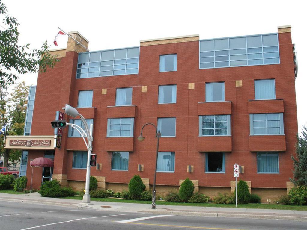 Auberge De La Gare Gatineau Buitenkant foto