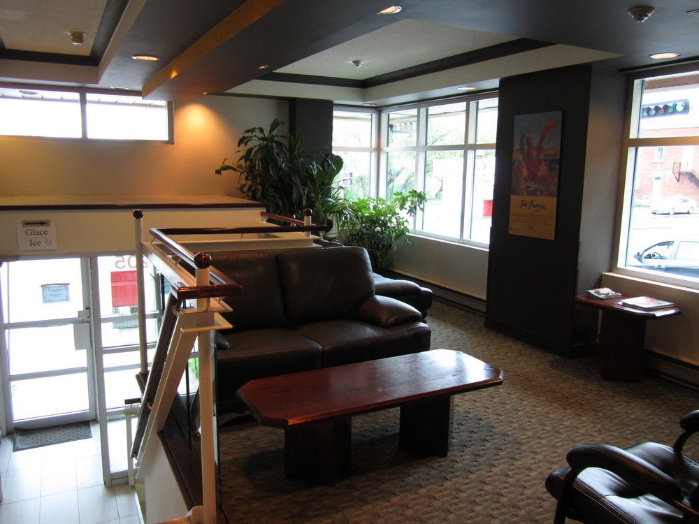 Auberge De La Gare Gatineau Buitenkant foto